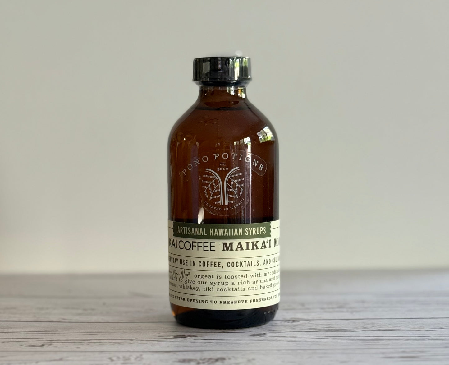 8oz Bottle Macadamia Nut Syrup